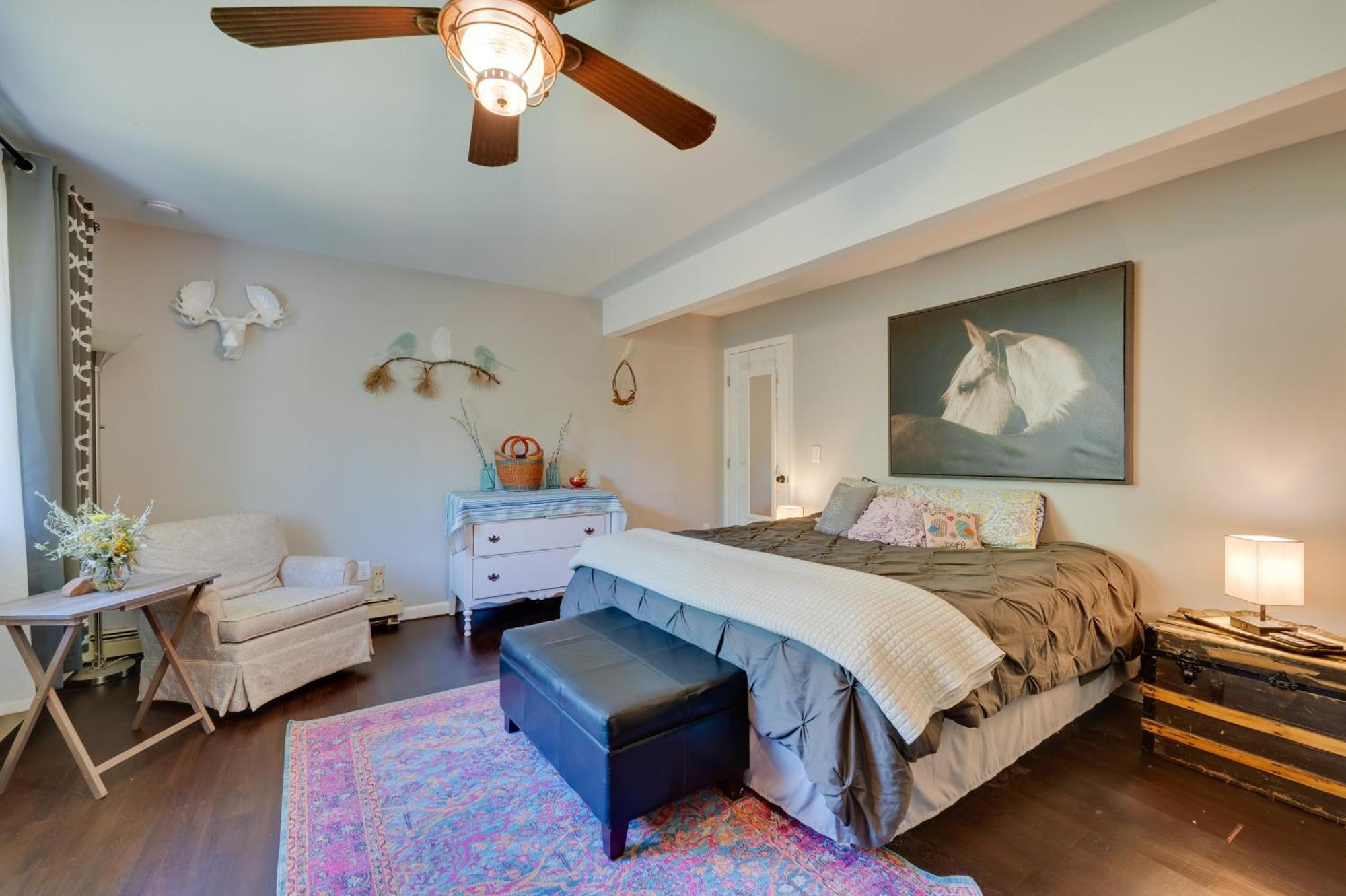 Stunning Golden Home With Deck About 35 Mi To Denver! Exteriör bild